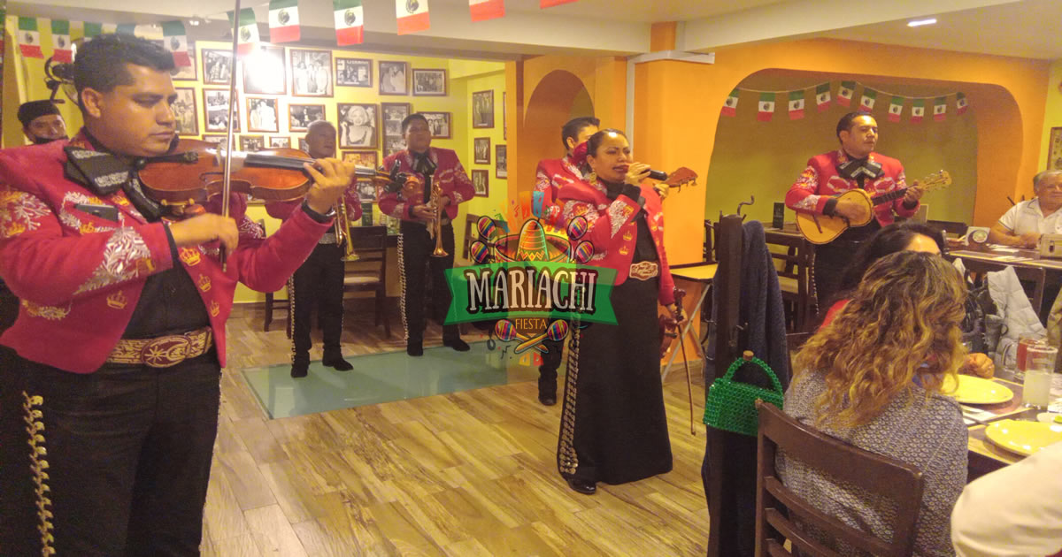 mariachis en Coyoacán CDMX